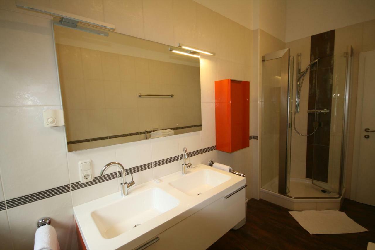 Appartements Zur Kapelle Kaprun Exterior foto